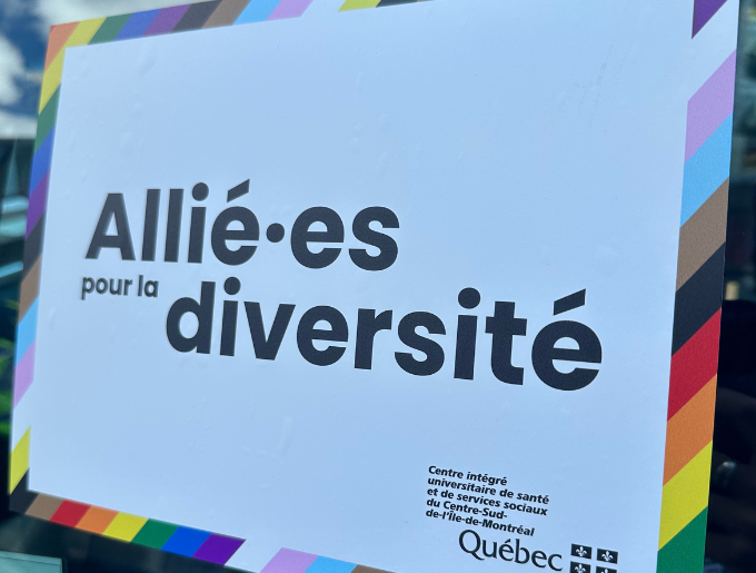Une pancarte pour la délégation!